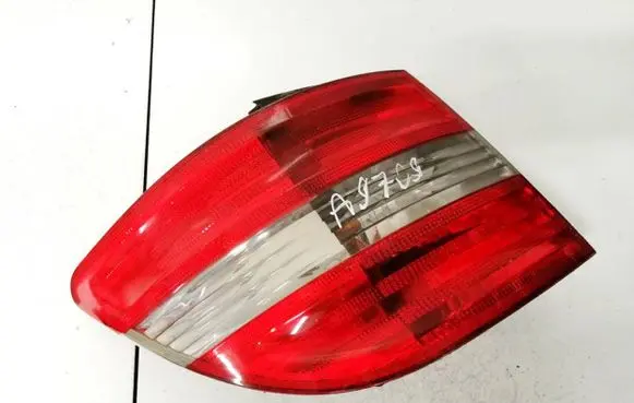 Mercedes-Benz B W245 Rear/tail lights