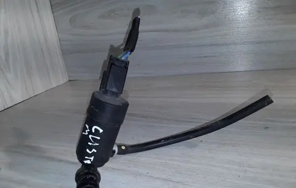 Windscreen/windshield washer pump