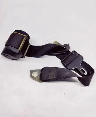 Mercedes-Benz E W124 Rear seatbelt 00020232 16398 1248600086