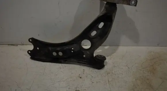 Volkswagen Touran II Front lower control arm/wishbone 1K0199231J