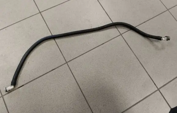 Ford Focus C-MAX Windshield washer fluid hose 