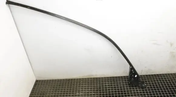 BMW i3 Front door glass trim molding 