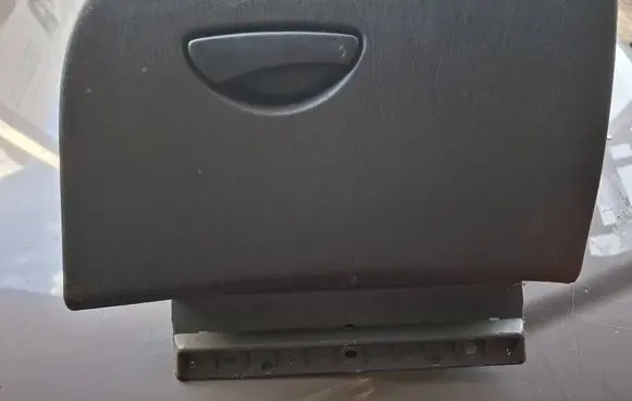 Ford Focus Glove box set