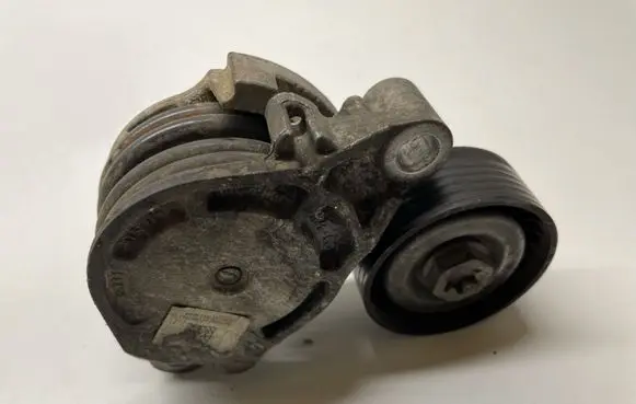 BMW X1 F48 F49 Generator/alternator belt tensioner 8479475 11288479475