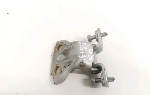 Volvo S40, V40 Rear door lower hinge