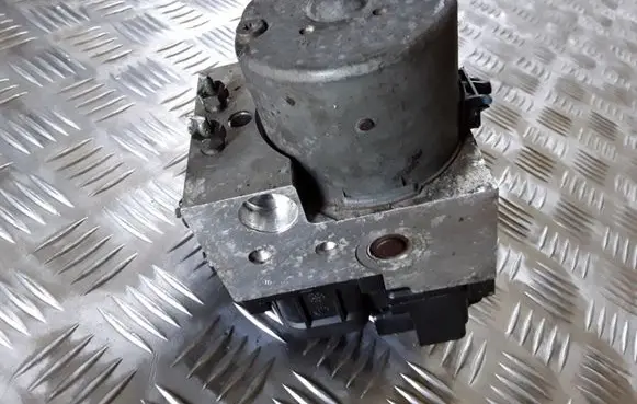 Nissan Primera ABS Pump 476609F615 0265216837 0273004565