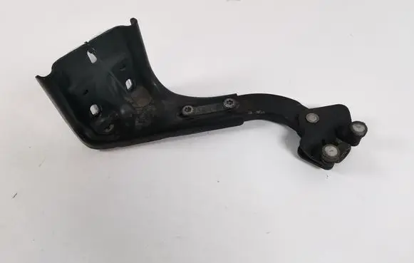 Mercedes-Benz Vito Viano W639 Sliding door lower roller guide/hinge A6397630047