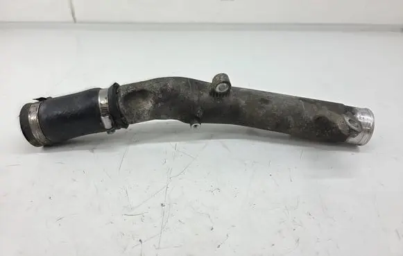 Intercooler hose/pipe