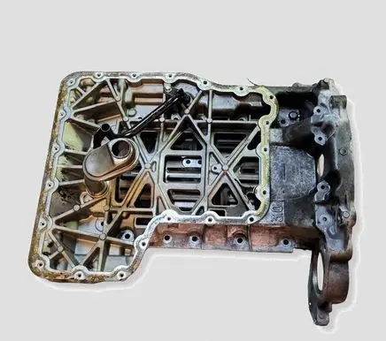 Jaguar XF X250 Oil sump 9X2Q6U004CB