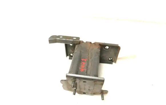 Nissan X-Trail T32 Front bumper shock/impact absorber 503411