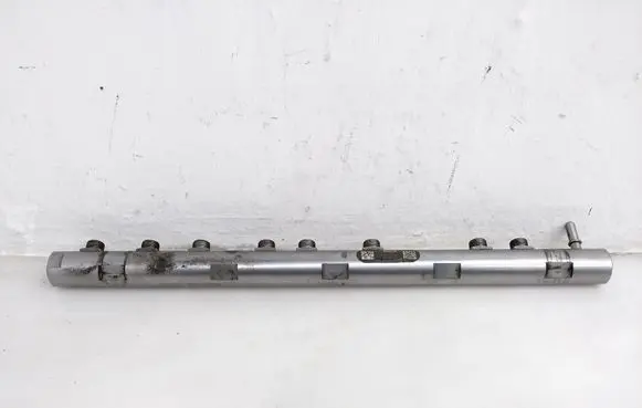 BMW X5 E70 Fuel main line pipe 780542302 0445216036