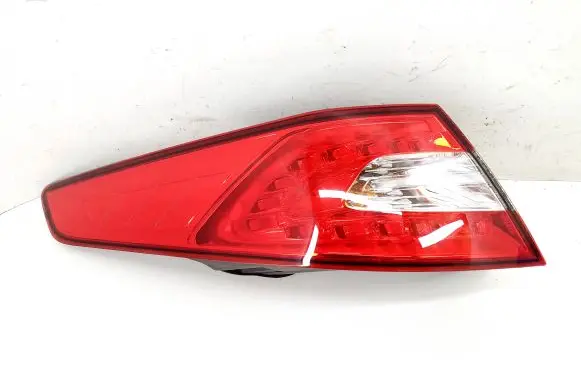 KIA Optima Rear/tail lights