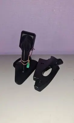 Ford Focus Navigation GPS unit bracket/holder BM5J025B75AAW BM5JX40A566AA AMB5J025B75AA3YYW