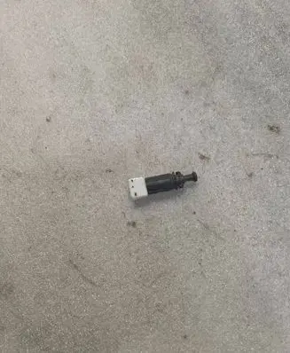 Renault Espace IV Clutch pedal sensor 