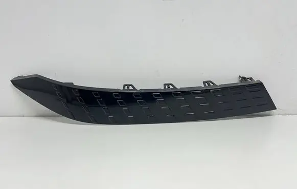 Renault Captur II Front grill 623824081R