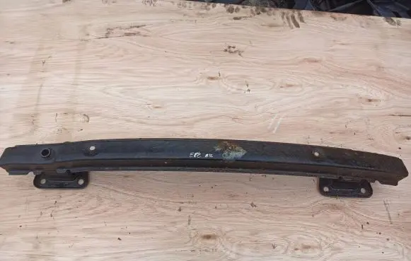BMW 1 E82 E88 Rear bumper cross member