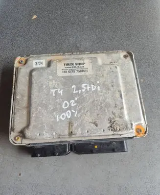Volkswagen Multivan T4 Engine control unit/module 074906018C 0281010082