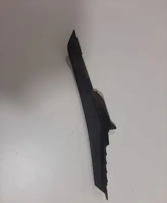 Windshield trim