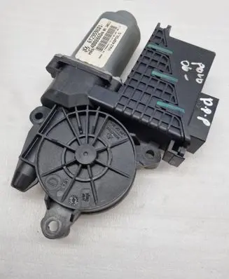Volkswagen Polo IV 9N3 Front door window regulator motor 6Y2959801