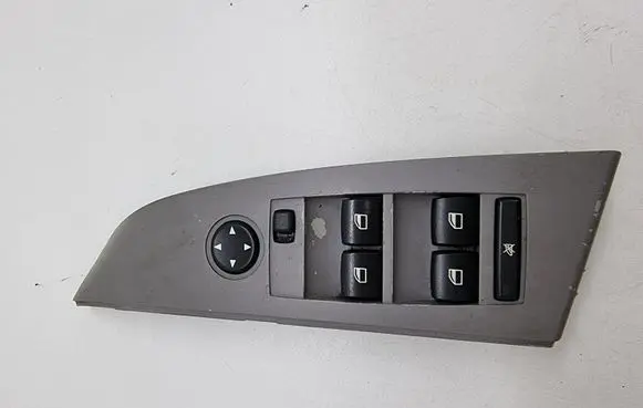 BMW 5 E60 E61 Electric window control switch 6951926