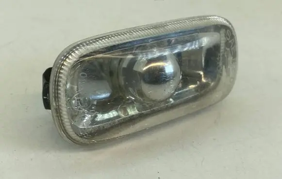 Audi A6 S6 C6 4F Front fender indicator light 8E0949127