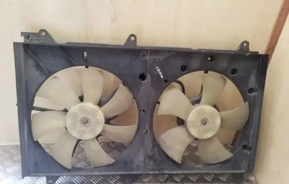 Toyota Avensis Verso Electric radiator cooling fan