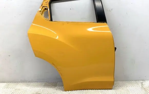 Nissan Juke I F15 Rear door EAV