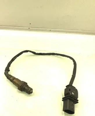 Volkswagen PASSAT B6 Lambda probe sensor 03G906262F
