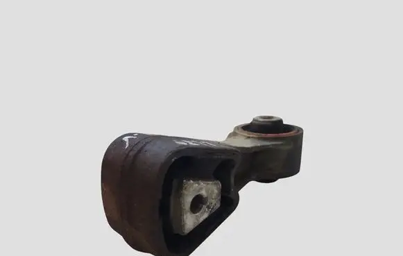 Citroen C5 Engine mount bracket