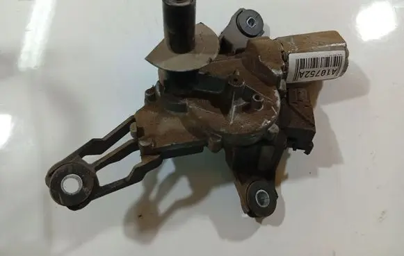 Toyota Yaris Rear window wiper motor 0390201825