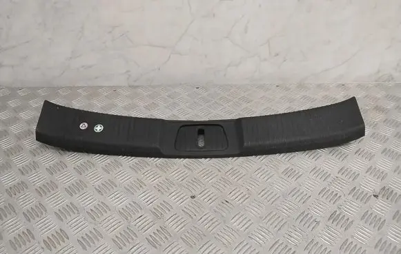 Opel Antara Tailgate/trunk side cover trim 96662561
