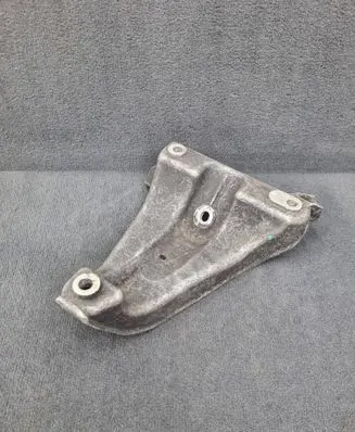 Audi A8 S8 D2 4D Engine mounting bracket 4D0199308AM 4D0199308AE