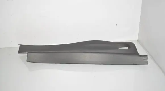 BMW X1 F48 F49 (C) pillar trim 7392880 7392882 51477392882