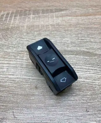 BMW 5 E39 Sunroof switch 8352182 03015000