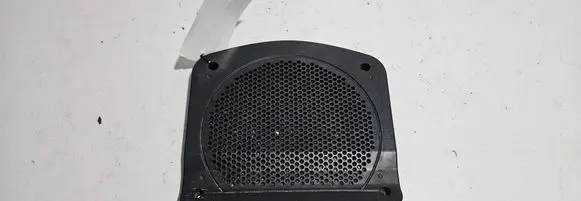 BMW 5 F10 F11 Subwoofer grill/trim 9187783 496687 484371CH