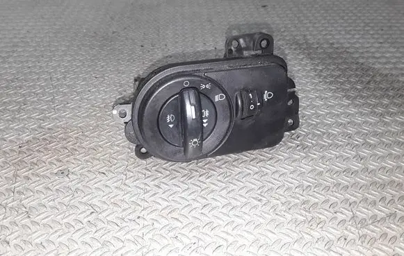 Ford Fusion Light switch 2S6T13A024CA