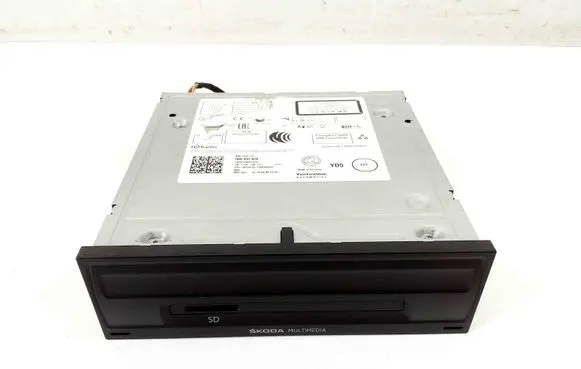 Skoda Fabia Mk3 (NJ) CD/DVD changer 5Q0035820