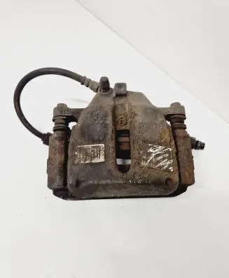 Peugeot 2008 I Front brake caliper