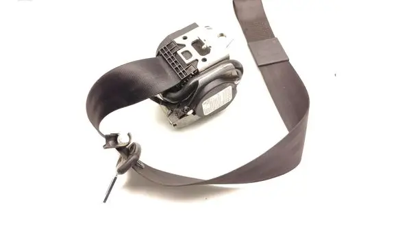 Audi A4 S4 B7 8E 8H Front seatbelt 8H0857705D 607477900A