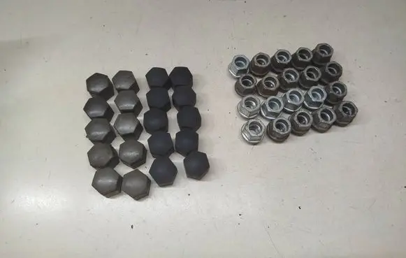 Opel Mokka Nuts/bolts 
