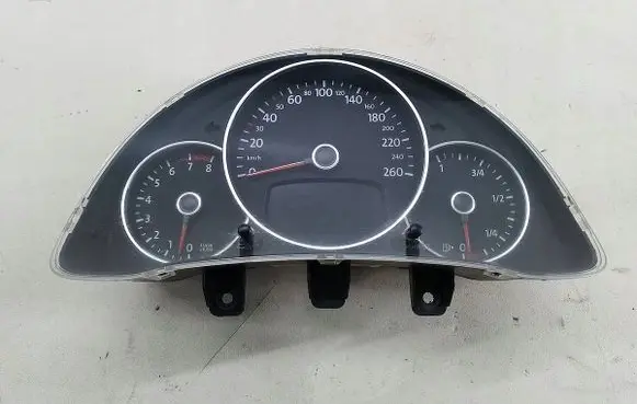 Volkswagen Beetle A5 Speedometer (instrument cluster) 5C5920870