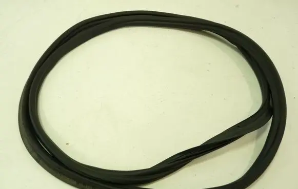 Skoda Kodiaq Rubber seal loading door 565867705