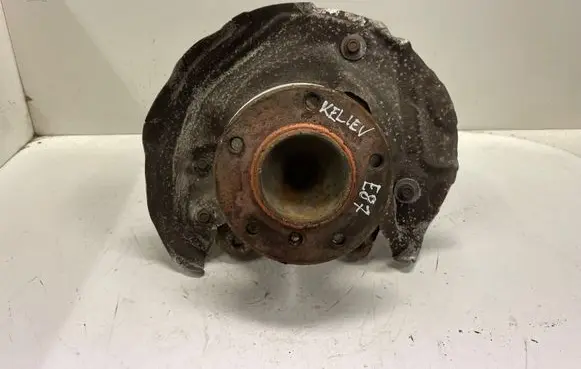 BMW 1 E81 E87 Front wheel hub 6764444 12201210