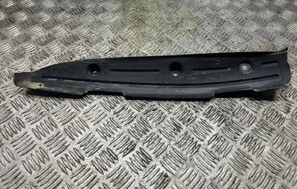 Audi TT TTS RS Mk3 8S Fender foam support/seal 8S0821112