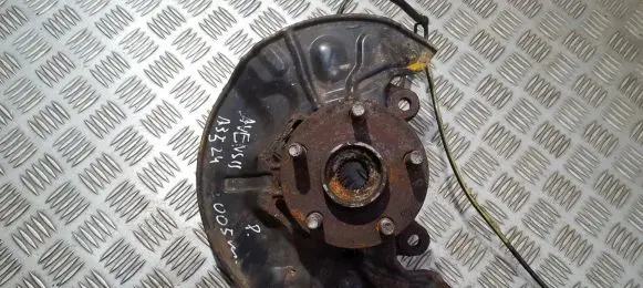 Toyota Avensis T250 Front brake disc dust cover plate 