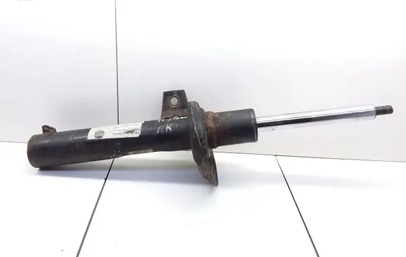 Volkswagen Touran I Front shock absorber/damper 1K0400053CJ 1T0413031BQ 824904000366