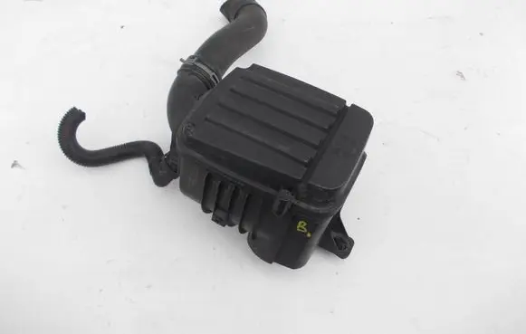Audi A3 S3 8P Air filter box 1F0129607 1K0129610B 1F0129601