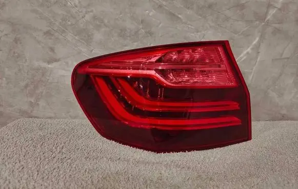 BMW 5 F10 F11 Rear/tail lights 18818001