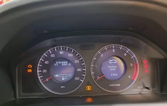 Volvo XC60 Speedometer (instrument cluster) 36002604 31270905AA 69399290U
