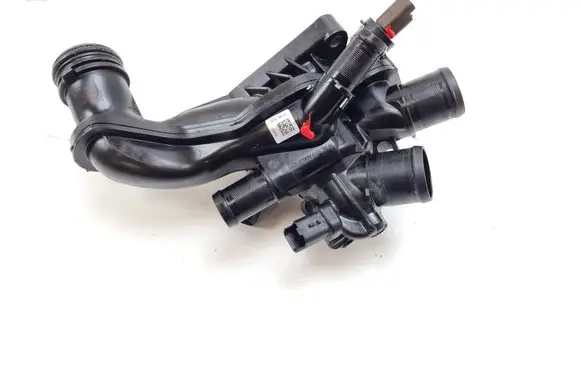 Thermostat/thermostat housing